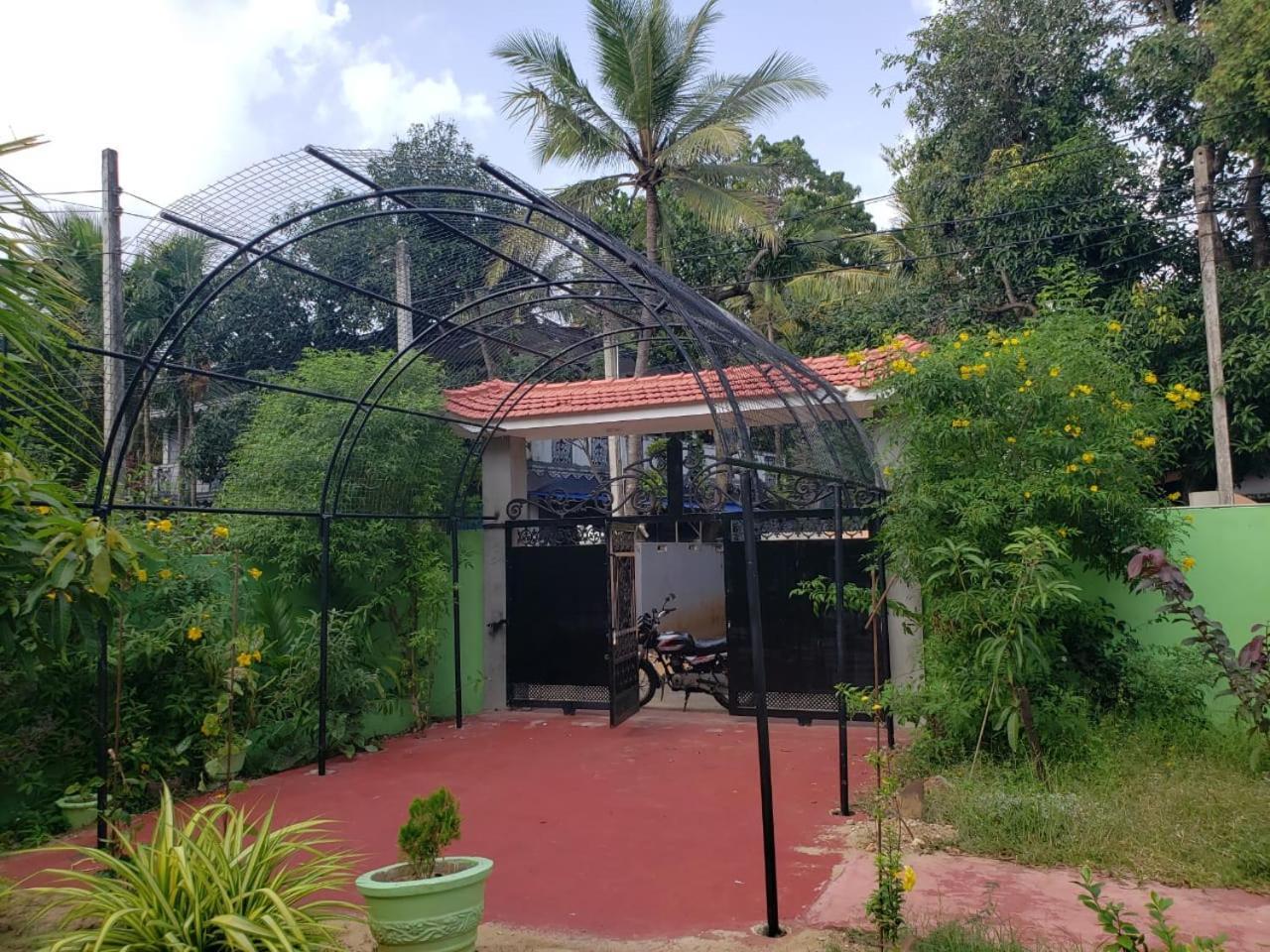 Malar Vanam Jaffna Exterior photo